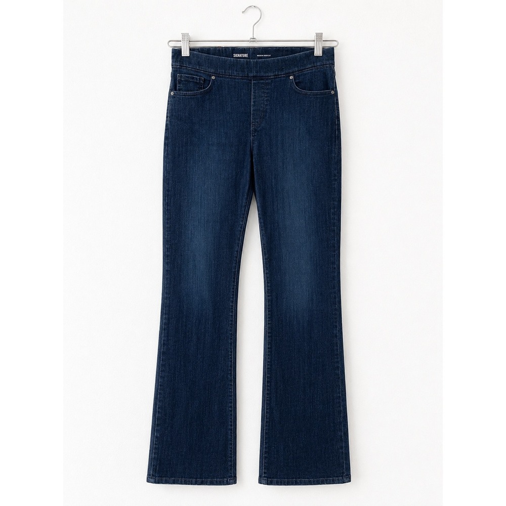 Signature Levis Totally Shaping Pull On Bootcut Jeans 14L 32 Inseam Dark Wash